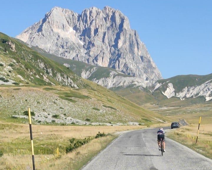 Rosi Augusto lungo la frazione Bike di "EagleXMen Extreme Triathlon"