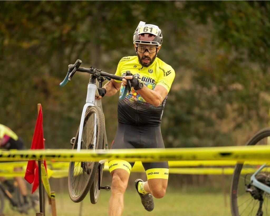 Barbieri Alberto lungo il percoso Ciclocross della 2° Tappa del "Trofeo Modenese di Mtb e Ciclocross"