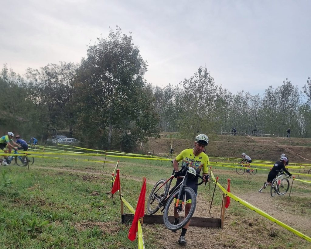 Ceglia Giovanni lungo il percorso della 2° Tappa del "Trofeo Modenese MTB e Ciclocross"