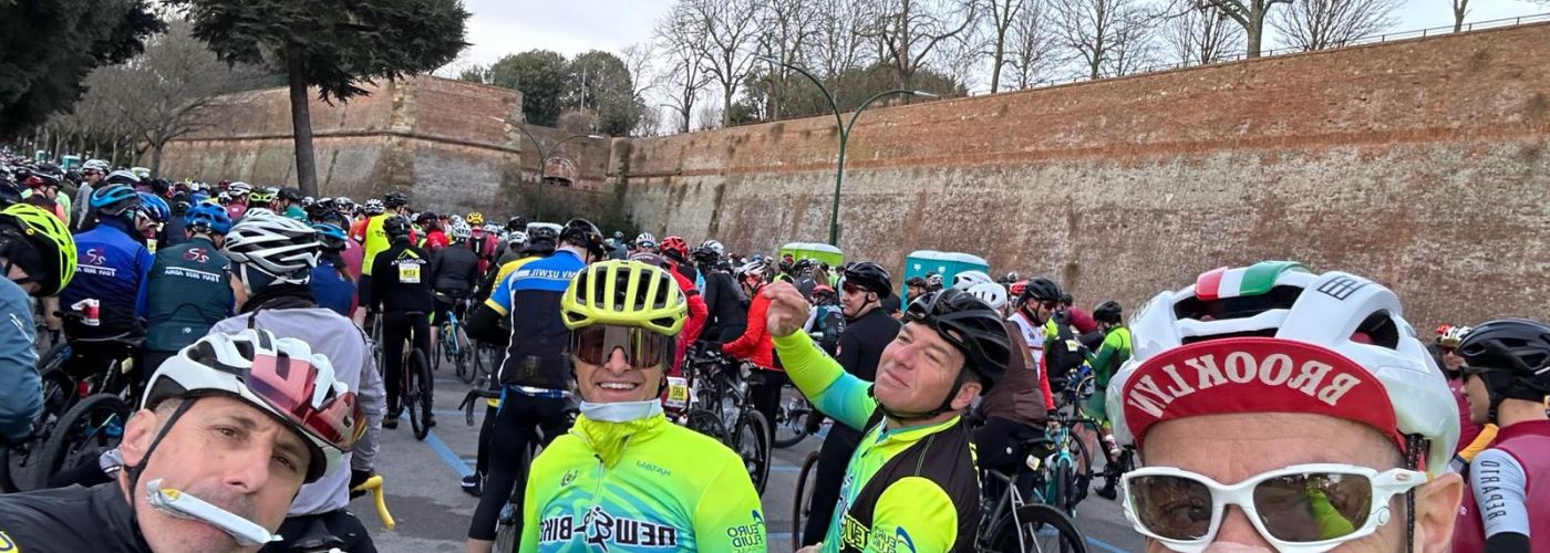 Team New Bike alla Granfondo Strade Bianche 2024 a Siena
