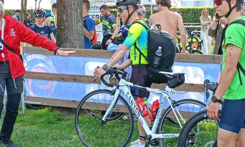 Cristian Campani Team New Bike in gara ad Asola (MN) nel triathlon Città di Asola 2023